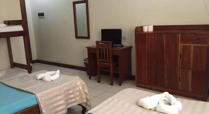 El Haciendero Private Hotel Iloilo Eksteriør bilde