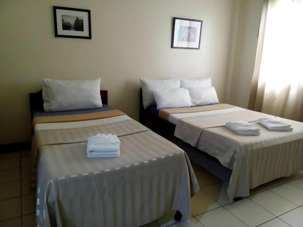 El Haciendero Private Hotel Iloilo Eksteriør bilde
