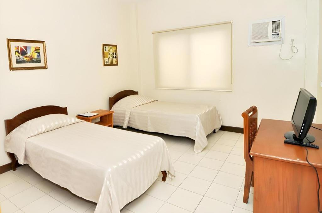 El Haciendero Private Hotel Iloilo Eksteriør bilde