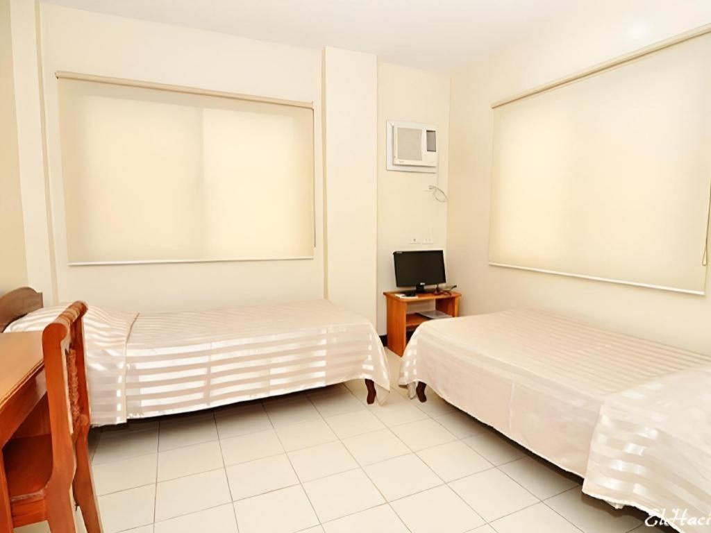 El Haciendero Private Hotel Iloilo Eksteriør bilde